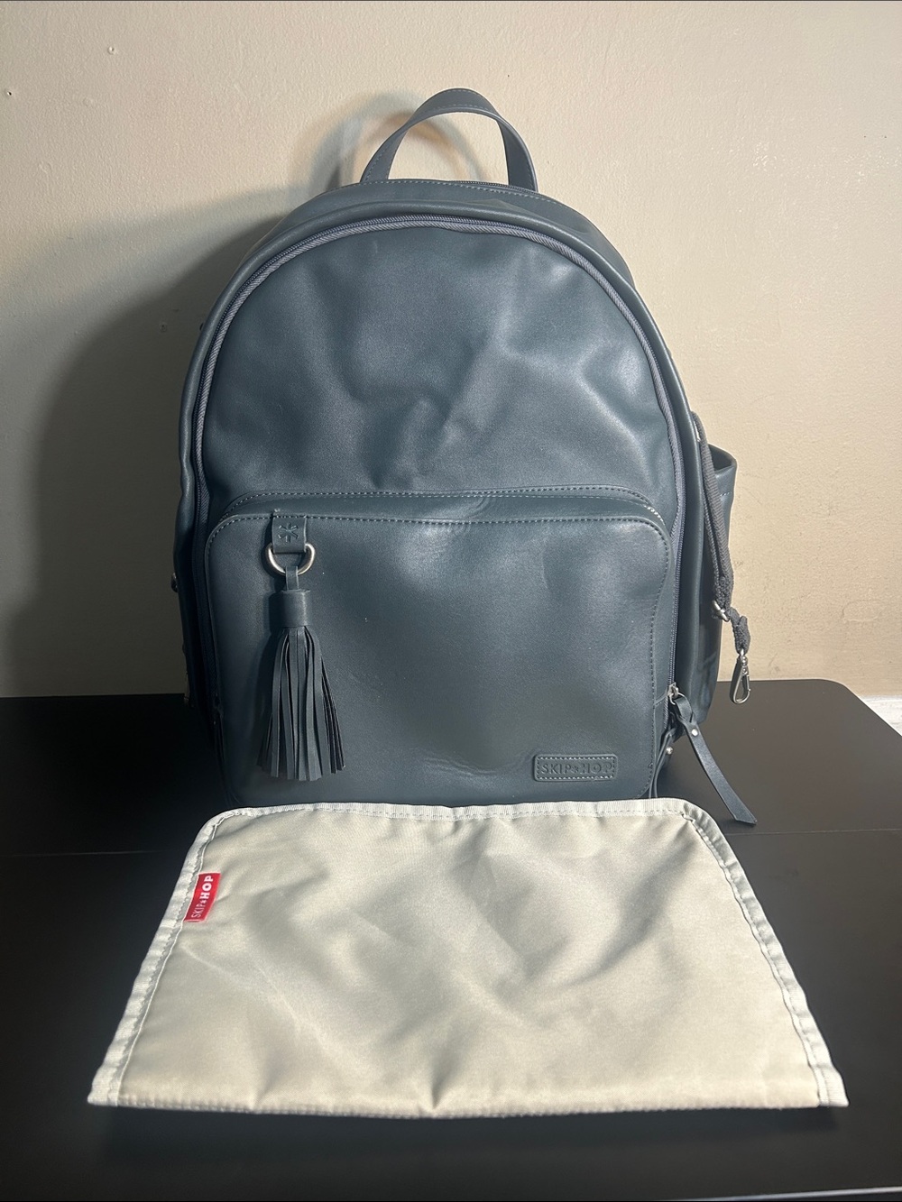 Skip Hop Multi Pocket Diaper Bag
